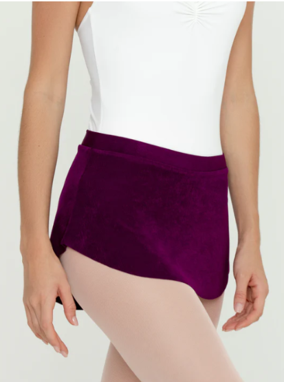Bullet Pointe Pull-On Skirt