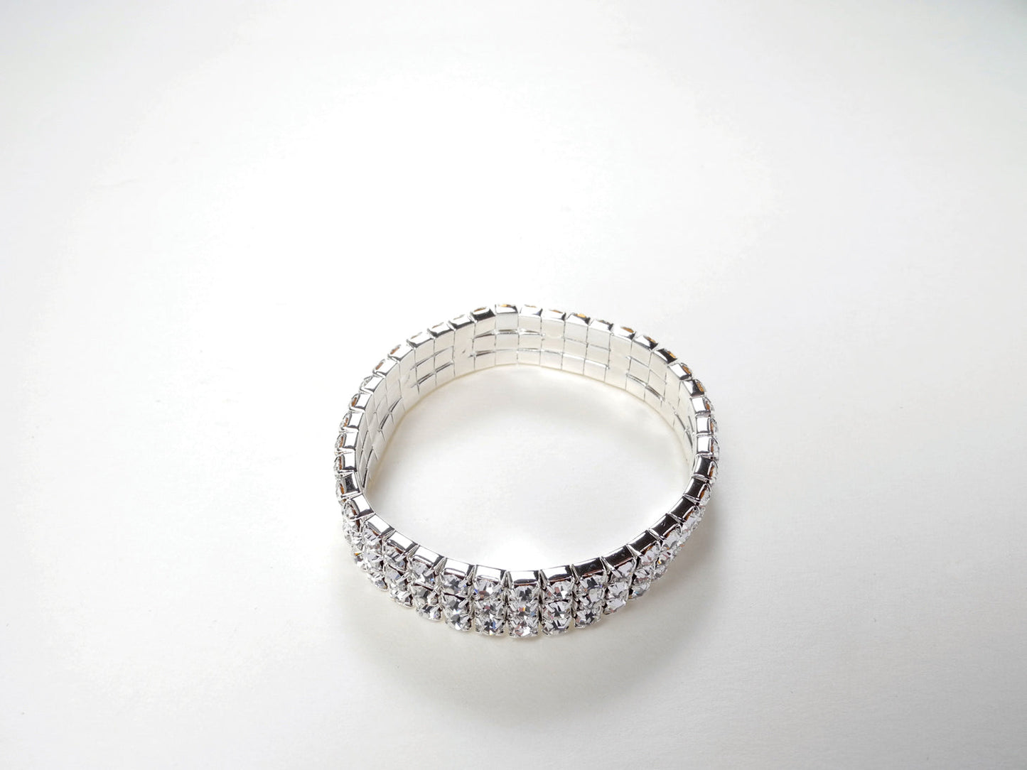 FH2 3 Row Crystal Stretch Bracelet BR0030