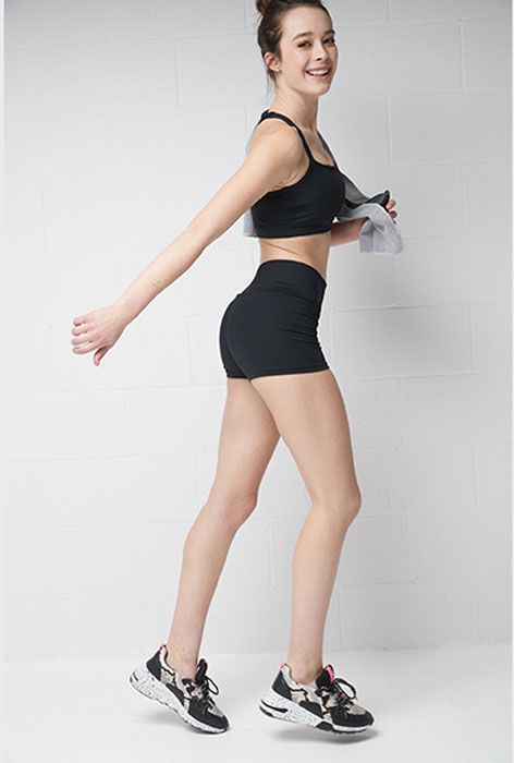 Mondor Wide Waistband Short 3533