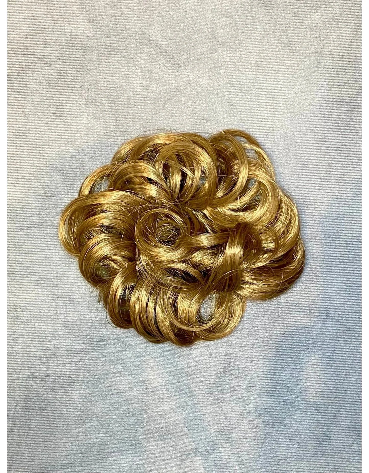 Bun of Curls Hairpiece 83