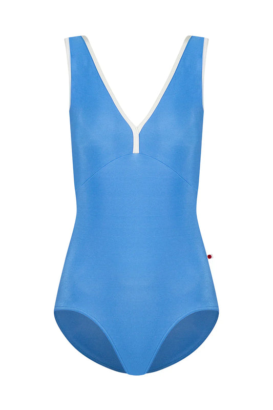 Yumiko Alicia Leotard in Sky