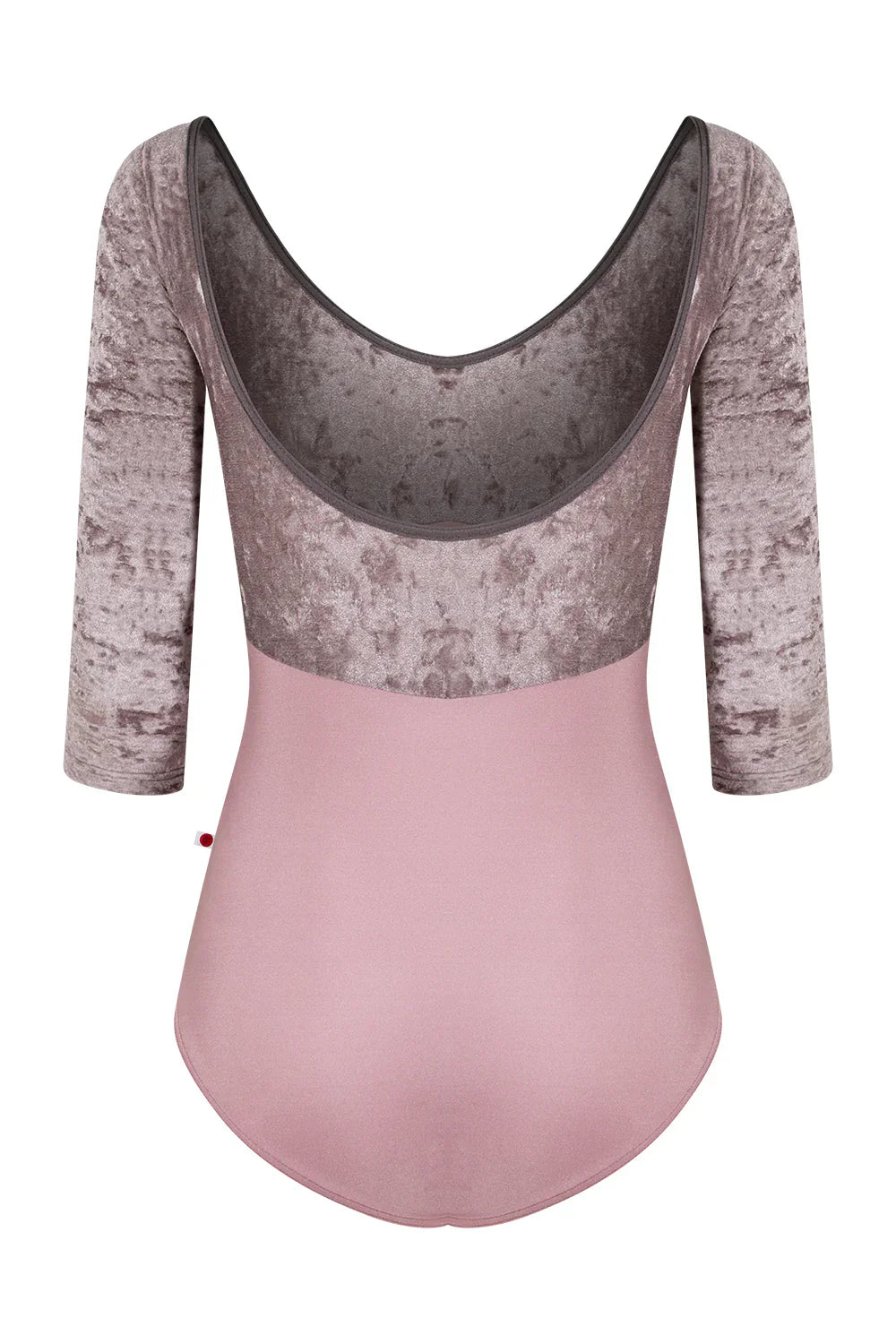 Yumiko Anna Leotard in Magic and Phantom