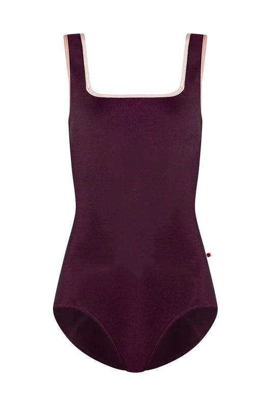 Yumiko Marieke Leotard in Opera SS25-02-06